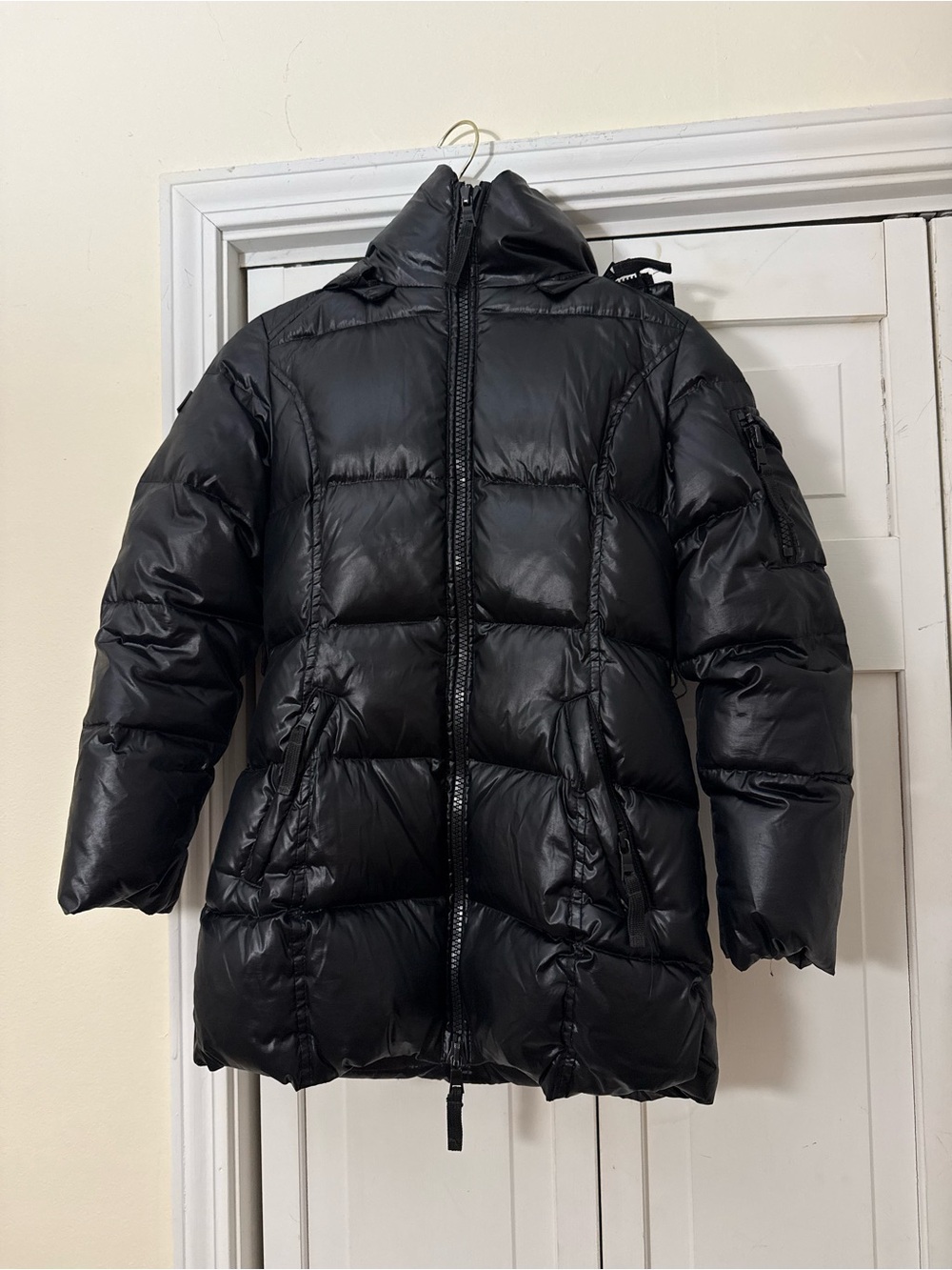 $350 SAM. New York Jet Black Freestyle Down Puffer Jacket Girls Size 12